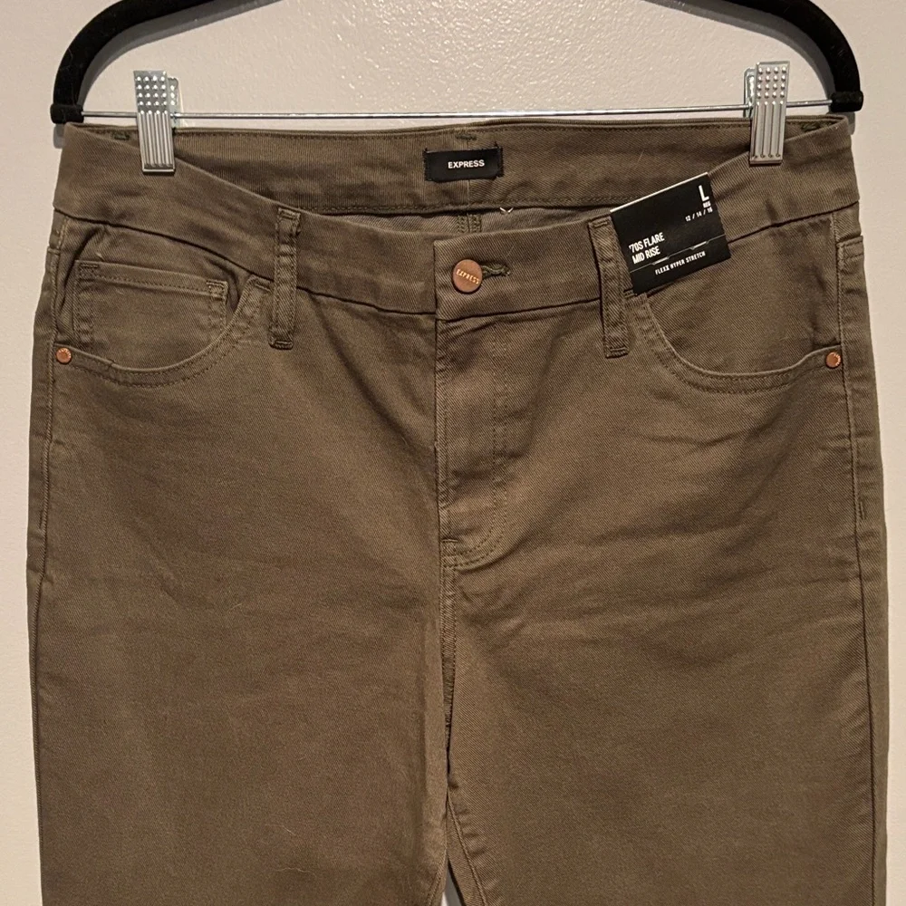 Express 70’s Flare Mid Rise Jeans - Picture 2 of 5
